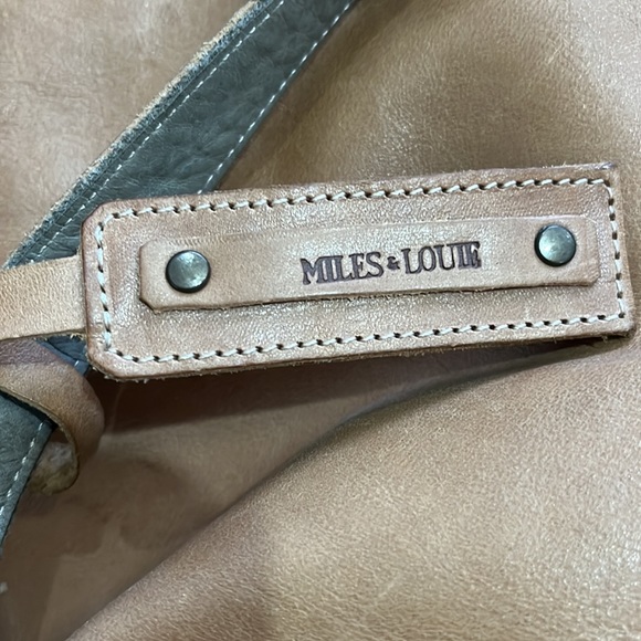 MX Leather Bag - Picture 8 of 13